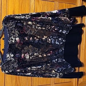 Diamond tea velour top
